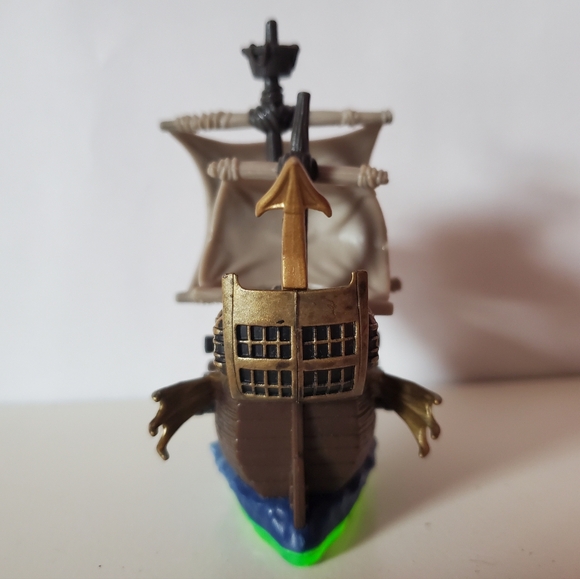 2011 Activision Skylanders Spyro's Adventure Pirate Ship Figure - Picture 4 of 5